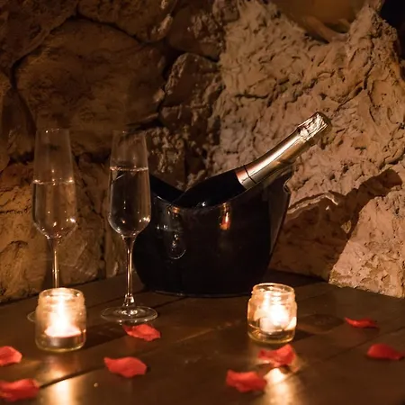 La Sorgente 4* برينديسي
