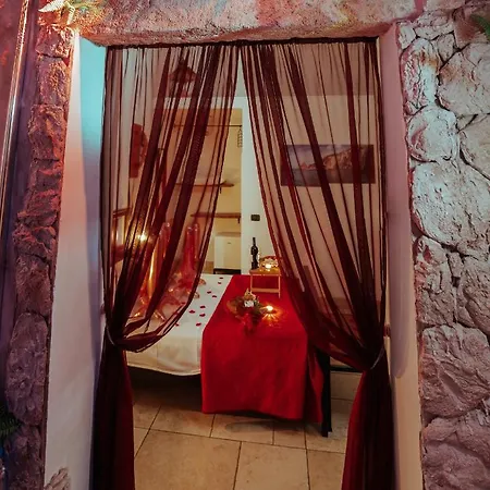La Sorgente 4* برينديسي